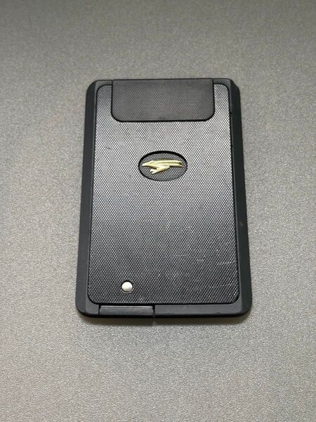 トヨタ 60ハリアーカードキー基板番号 001ーA00588 スマートキー送料無料