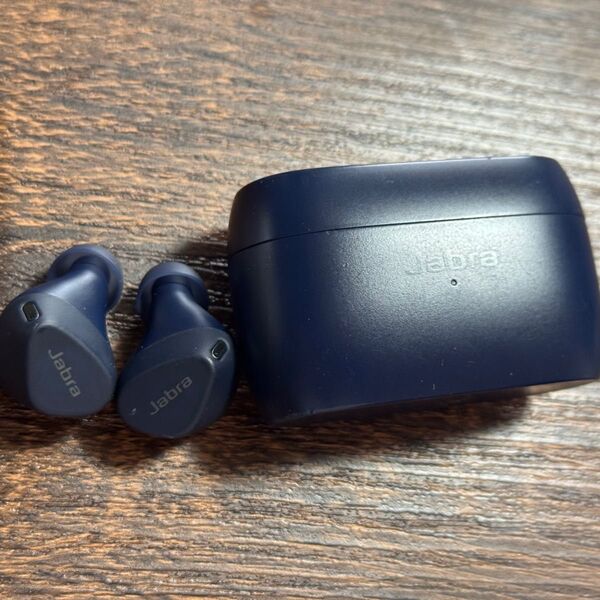Jabra ワイヤレスイヤホン Elite 4 Active(ネイビー)