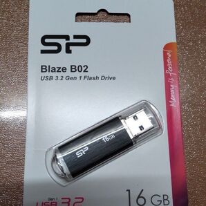 シリコンパワー USBメモリ 16GB 新品未使用