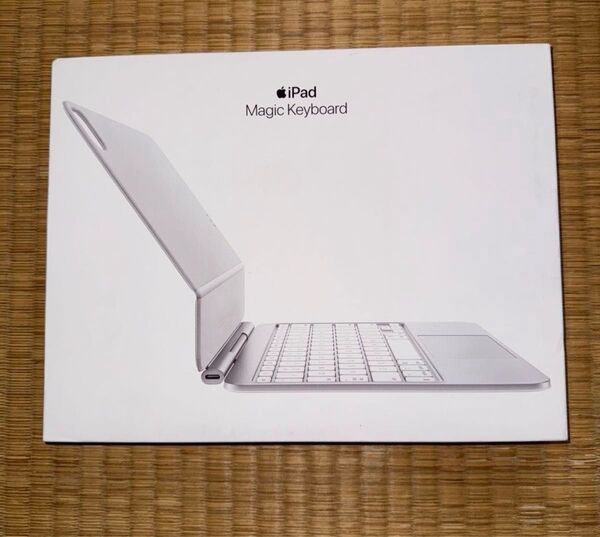 新品未使用未開封 11インチiPad Pro(M4)用Magic Keyboard日本語 MWR03J/A ホワイト