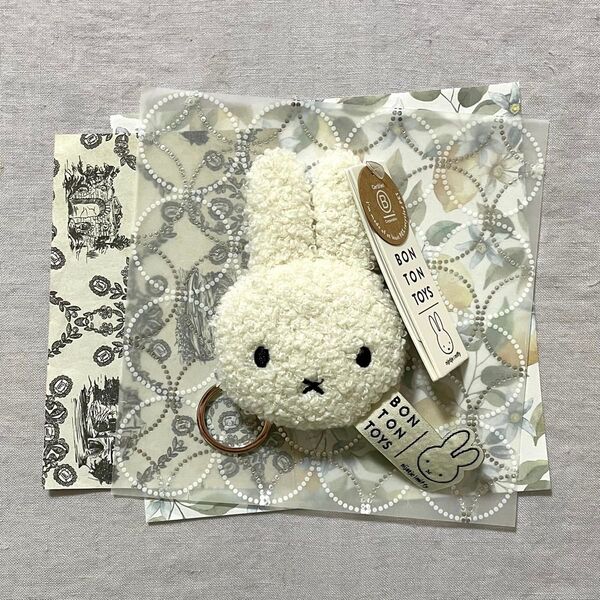 ミッフィー miffy Tiny Teddy キーホルダー ぬいぐるみ