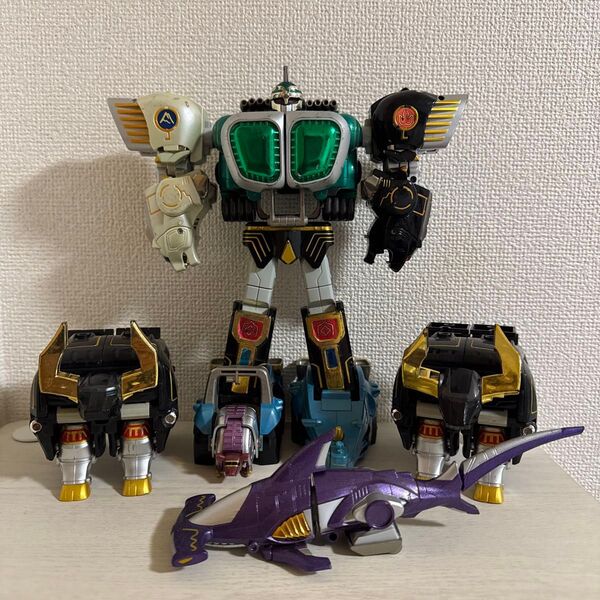 【希少】百獣戦隊ガオレンジャー DX超合金 ガオマッスルストライカー まとめ売り おもちゃ 当時物 8点セット