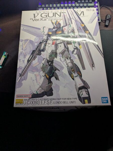 MG 1/100 νガンダム Ver.ka