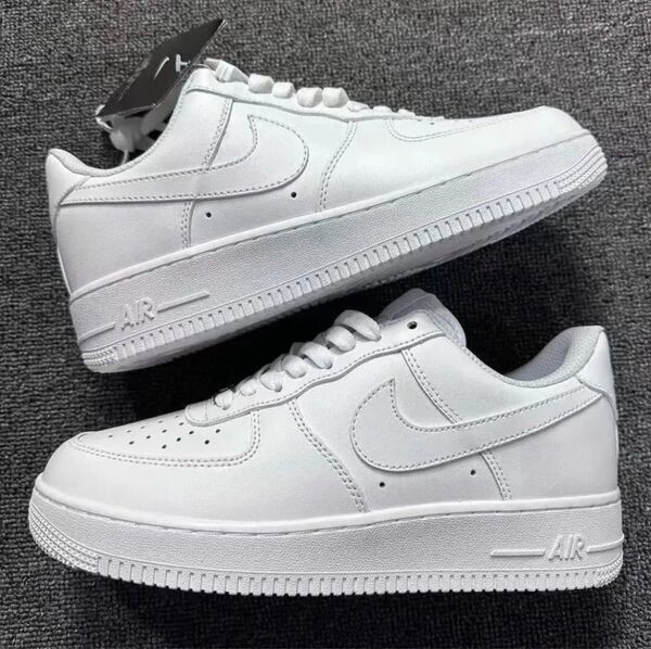 NIKE エアフォース1'07 LOW ホワイト 26.5cm