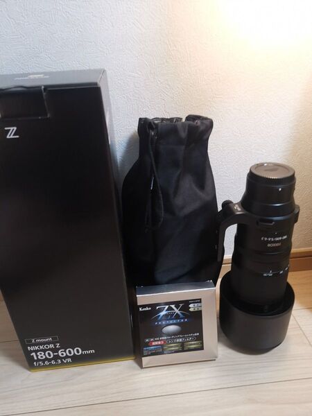 Nikon NIKKOR Z 180-600 f5.6-6.3 VR ニコン