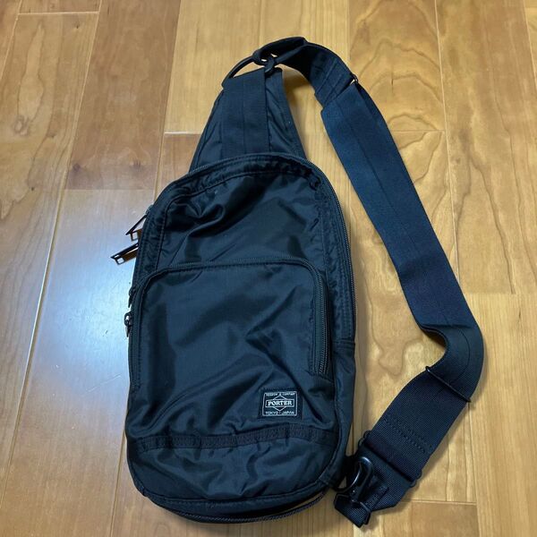PORTER FLASH ポーター フラッシュ スリング ショルダーバッグ ボディバッグ ブラック