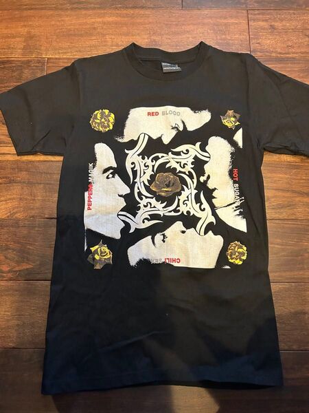 RED HOT CHILI PEPPERS S/S バンドTシャツ Mサイズ