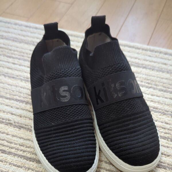 kitson スニーカー 黒 ブラック 24.5レディ-ス