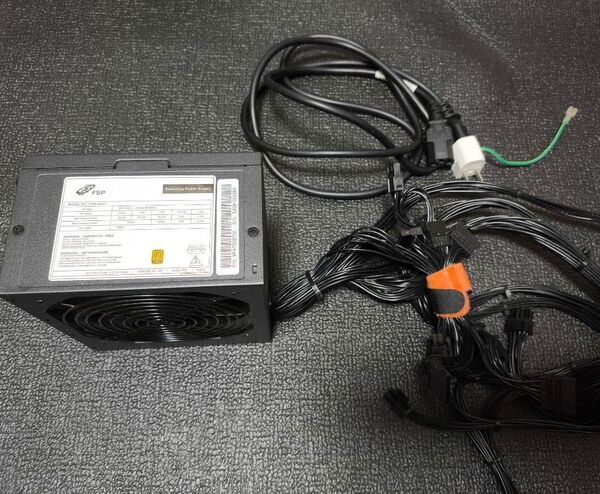 FSP 750A-sag1電源ユニット 750w gold