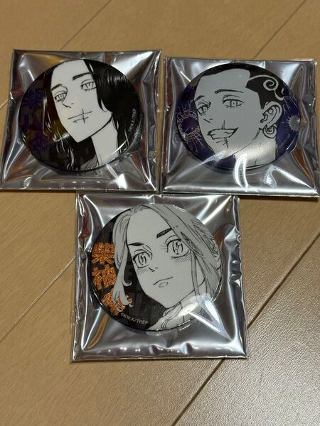 東京リベンジャーズ マイキーマート 描き下ろし新体験展 最後の世界線 グリッター缶バッジ メタリック缶バッジ