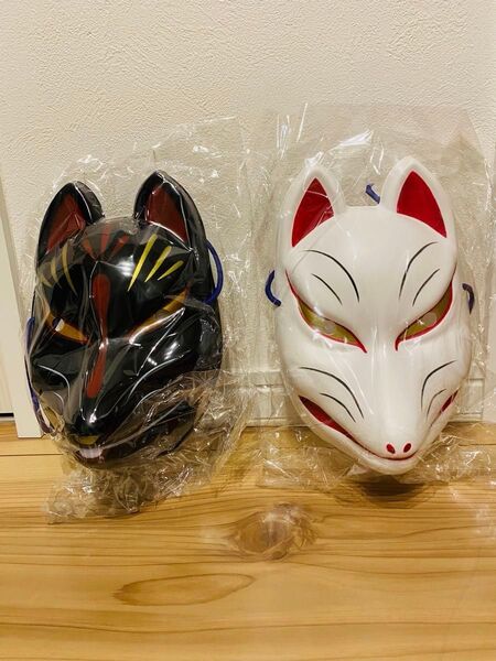 狐面 きつねのお面 白黒2個セット キツネ お祭り お面 和 古風 ハロウィン イベント 値下げ不可
