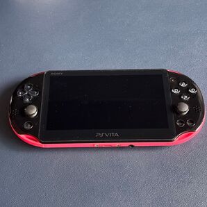 美品 PCH-2000 PSVITA ピンクブラック