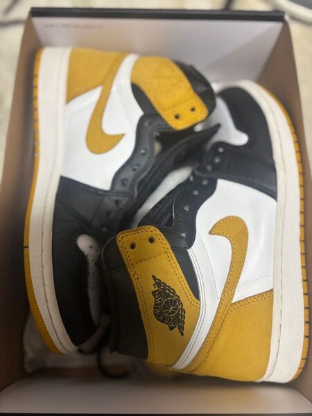 Nike Air Jordan 1 Retro High OG "Black Toe/Yellow Ochre"