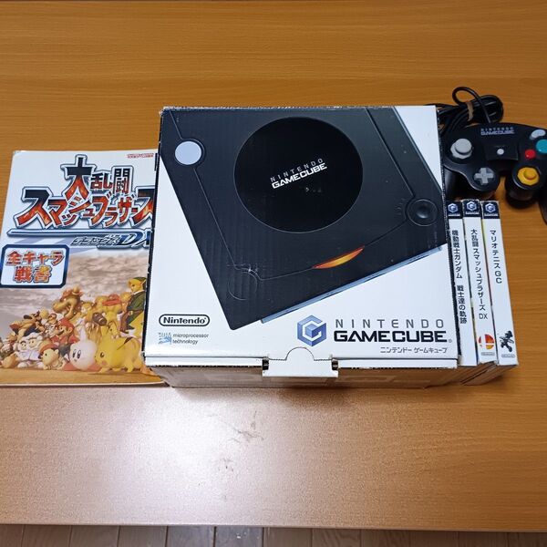ニンテンドーゲームキューブ 本体 攻略本 おまけソフトセット