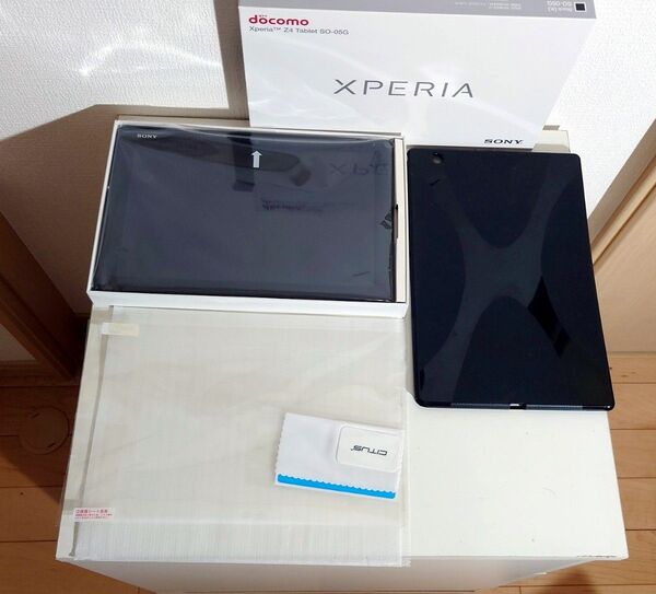 SONY Xperia Z4 Tablet docomo SO-05G 判定◯/SIMロック解除済/箱付き/ケース、保護フィルム