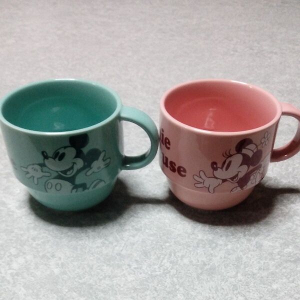 ミッキー&ミニー レトロ マグカップ 2個セット