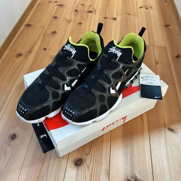 Stussy x Nike Air Zoom Kukini "Black/White/Bright Cactus"