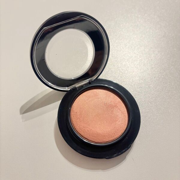 MAC ミネラライズブラッシュ ウォームソウル パウダーチーク w2