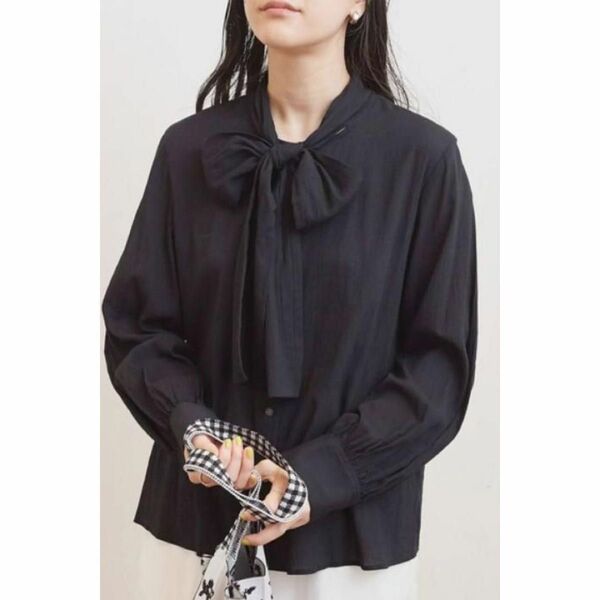 fig London/フィグロンドン 定価¥14,300 ボウタイブラウス ビックリボン ブラック フリーサイズ アンビテックス