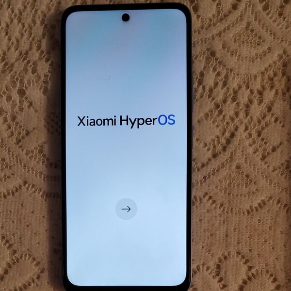 Xiaomi スマートフォン HyperOS 未使用に近い