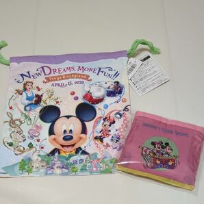 ディズニーカプセルトイ。 ディズニーランド巾着。