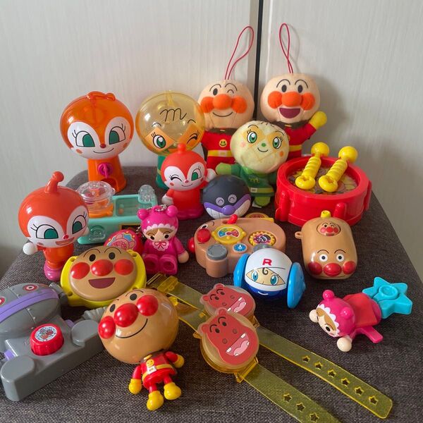 アンパンマン ガチャガチャ 20個まとめ売り フィギュア 指人形 おもちゃ 玩具 ソフビ