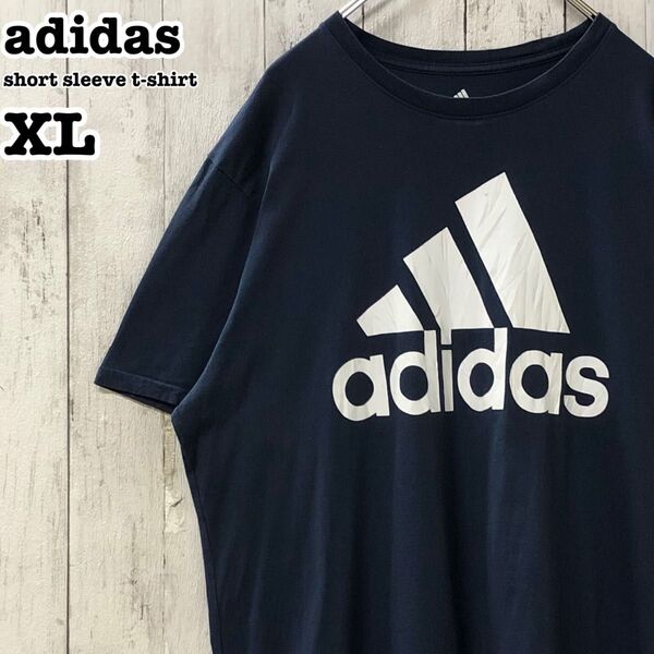 アディダス US アメリカ古着 パフォーマンスロゴ プリント 半袖Tシャツ XL