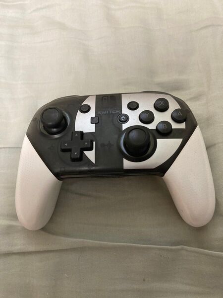 【値下げ中】Nintendo Switch Proコントローラー 大乱闘スマッシュブラザーズSPモデル