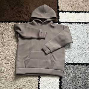 パーカー GU M着用一回のみ