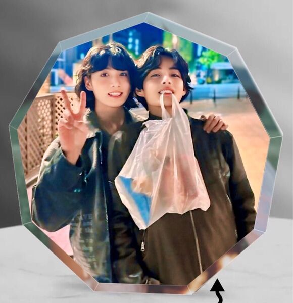 BTS TAEKOOK テテ グク グテ アクリルブロック10cm こちらは画像1枚目の出品 全8種
