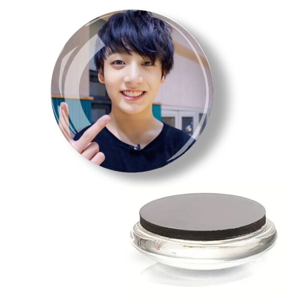 BTS Jungkook グク デビューから12年分の30mmマグネットセット