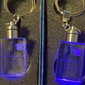 伝説の BTS光るキーホルダー BTSお洒落なロゴの3種セット 電池は付きません