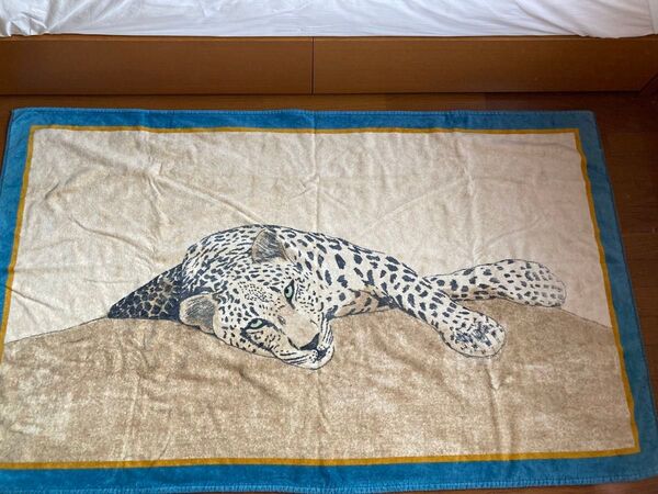【購入前にコメントください】ヒョウ 豹 ひょう アニマル ブランケット