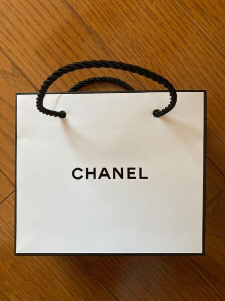 【購入前にコメントください】CHANEL ショッパー 紙袋 小さめサイズ