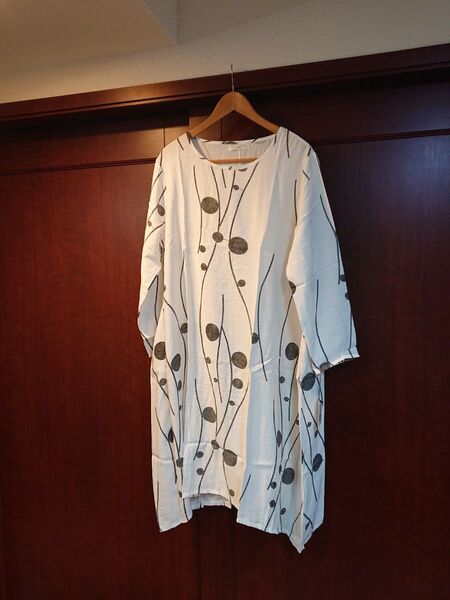 新品 ポリエステル100% ワンピース