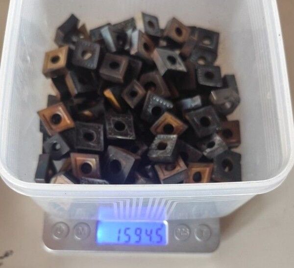 超硬スクラップ 1590g 山盛りチップ 材質確認済