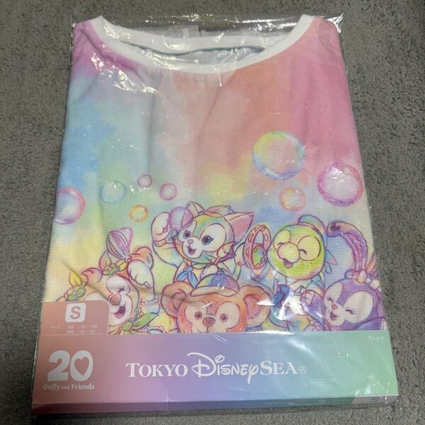 ダッフィー&フレンズ Tシャツ Sサイズ 東京ディズニーシー20周年