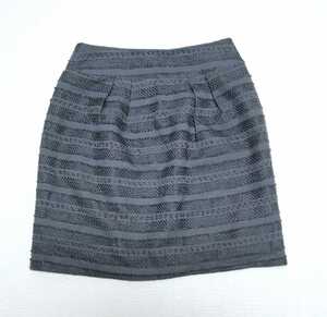 # lady's ( skirt )[NATURAL BEAUTY BASIC]* miniskirt * declared size (XS)* free shipping *ha-16