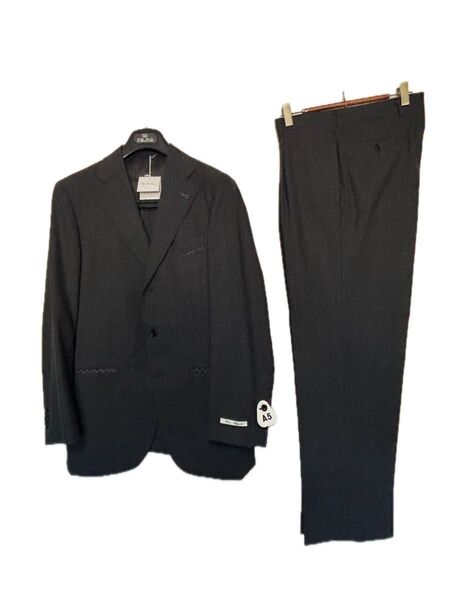 【新品未使用品】メンズ男性用 ビジネススーツ 3つボタン モヘヤ混ウール高級布地 チャコールグレー A5 春夏秋フォークナー 3B