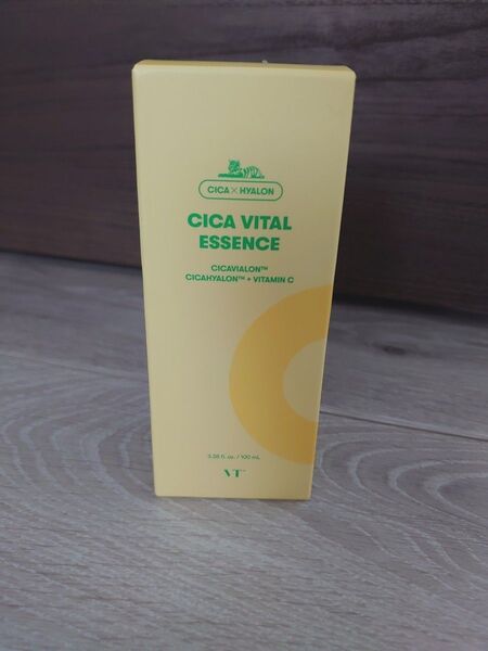 VT CICA VITAL ESSENCE シカバイタルエッセンス 100ml