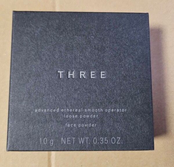 【新品】 THREE アドバンスドエシリアルルースパウダー 02