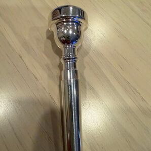 新品 Bach トランペットマウスピース 7C