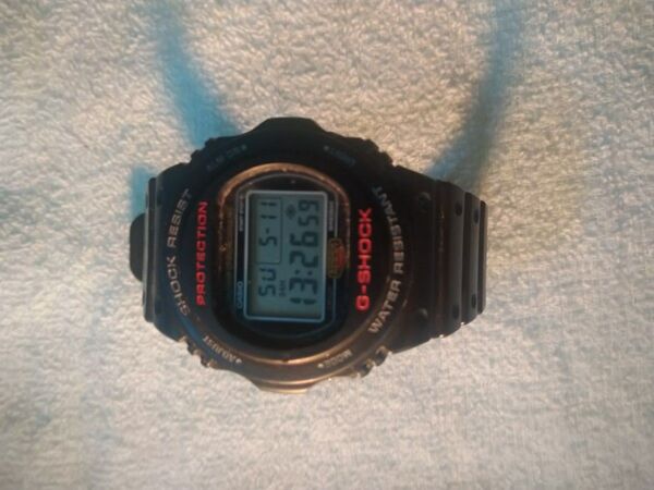CASIO G-SHOCK DW-5750E