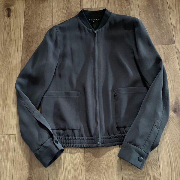 美品 Theory セオリー ジップアップポケット とろみブルゾン ジャケット