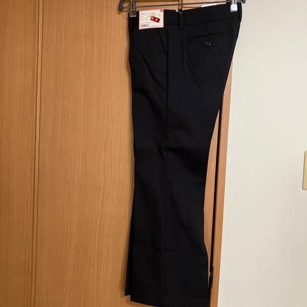 【未使用】ユニクロ スタイルアップフレアパンツ W67