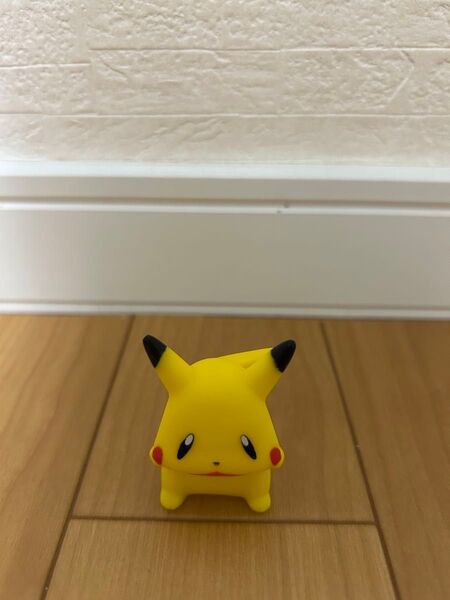 ポケモンキッズ 指人形 変顔ピカチュウ 匿名発送、24時間以内発送