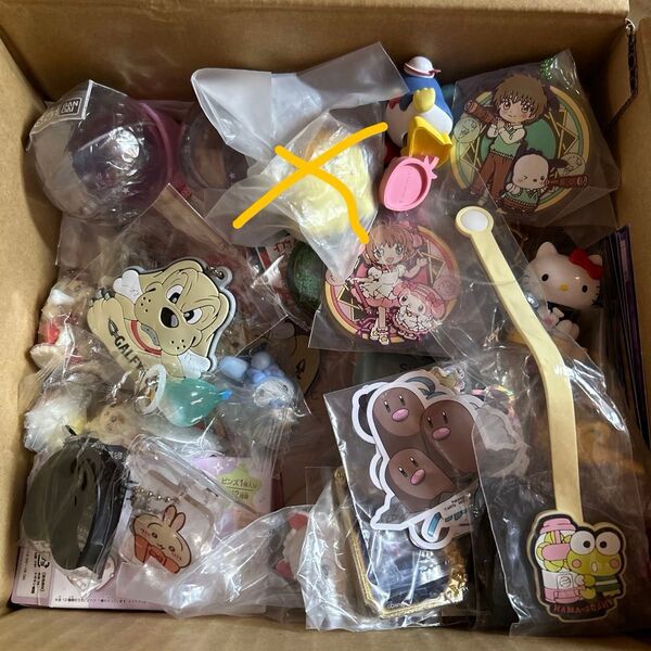 ガチャガチャ景品まとめ売りキャラクター物