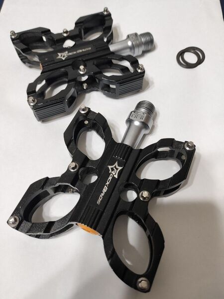 ペア264g Rockbros 軽量 フラットペダル アルミ製 バタフライ型 自転車 ロックブロス