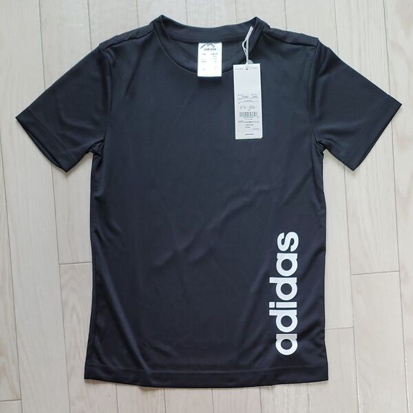 【新品】adidas アディダスTシャツ アディダススポーツTシャツ 140cm サッカーTシャツ