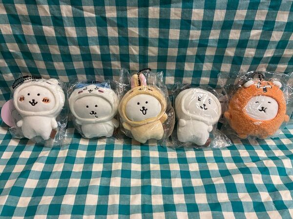 ナガノマーケット 変わっちゃお!ぷちミニマスコット ちいかわをかぶる ハチワレ うさぎ パグ もぐらコロッケをかぶる 全5種